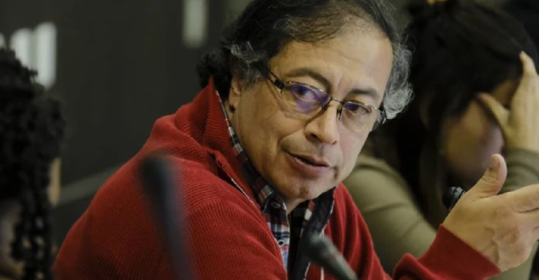 Conf A En Su Inocencia Gustavo Petro Pide A La Fiscal A Investigar A