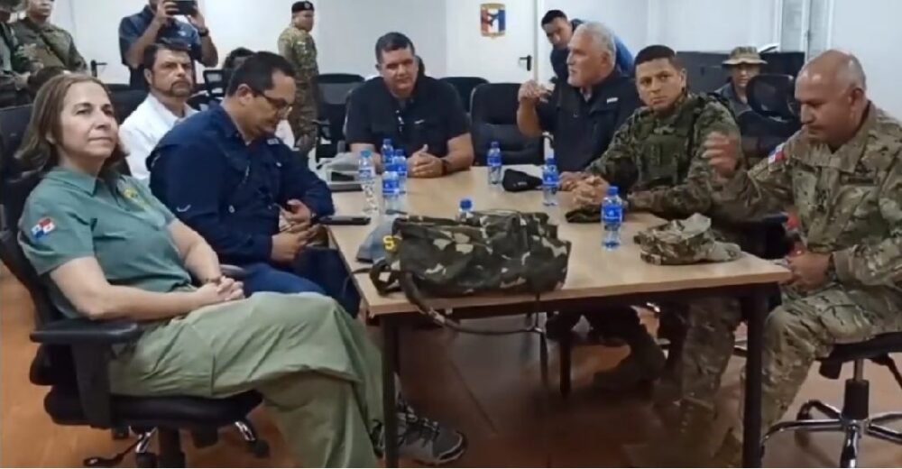 APLICAN LA MEDIDA DE FLUJO CONTROLADO Autoridades De Costa Rica Y