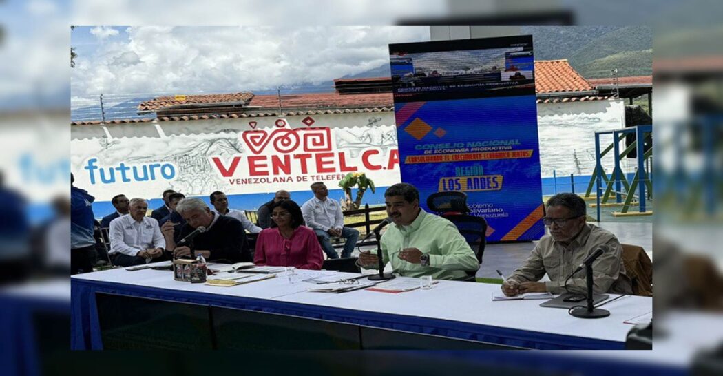 Encuentro Con Productores Y Emprendedores Presidente Nicol S Maduro