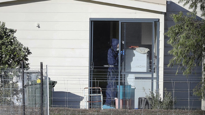 Encuentran a siete personas fallecidas en una granja en Australia .