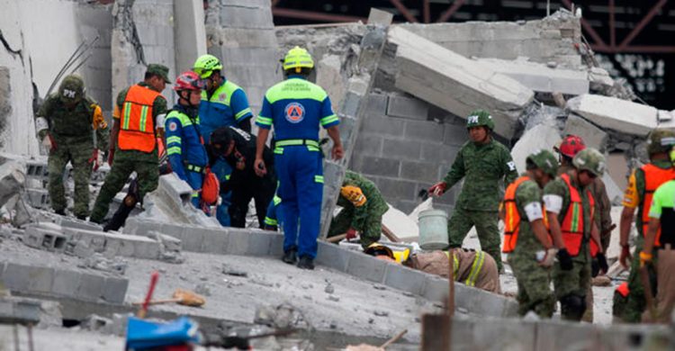 ¡falla De Estructura 7 Muertos Tras Derrumbe De Centro Comercial En México Noticia Al Minuto 1036