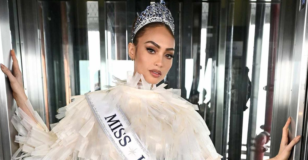 ¡DESISTE DE SU TÍTULO! Miss Universo R’Bonney Gabriel renuncia como de Miss USA Noticia al Minuto