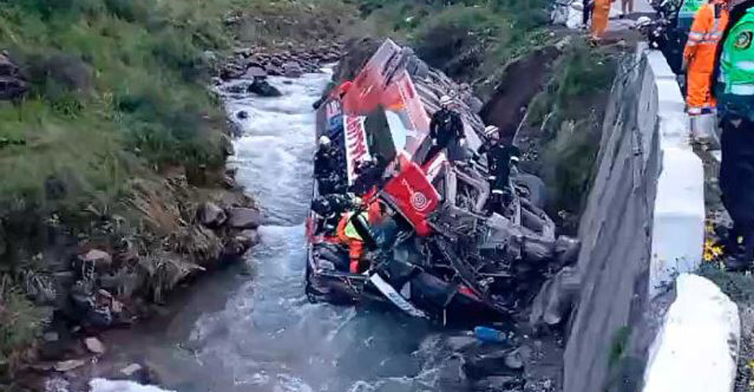 ¡siniestro Lamentable Al Menos 10 Muertos Y 25 Heridos En Accidente De