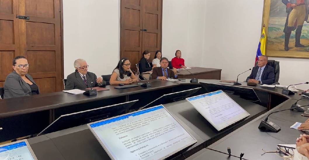 ¡PARA FORTALECER ESPECIALIDADES! Gobernador Manuel Rosales impulsa alianzas científico y tecnológicas con LUZ