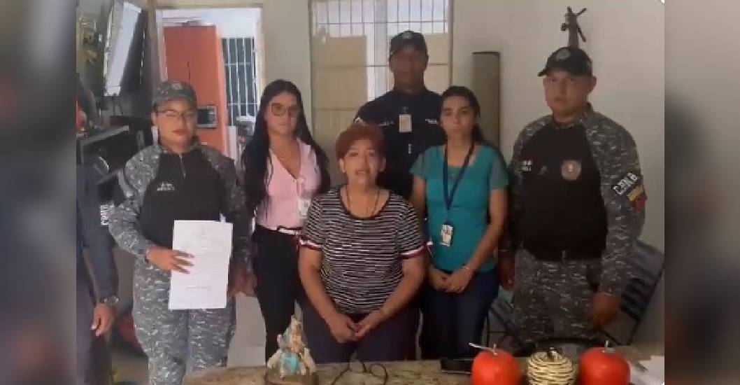 ¡BUSCAN A LA INVASORA PRÓFUGA! Ministerio Público restituyó vivienda a señora de la tercera edad en Falcón