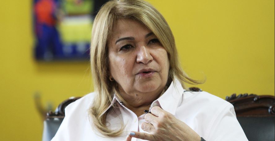 ¡BUSCANDO ALTERNATIVAS! Yelitze Santaella descartó un aumento salarial