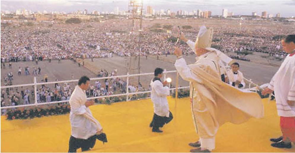 ¡EL DÍA QUE SU SANTIDAD DURMIÓ EN MARACAIBO! Se cumplen 39 años de la pernocta de Juan Pablo II en el Palacio Arzobispal || Fotos+Videos