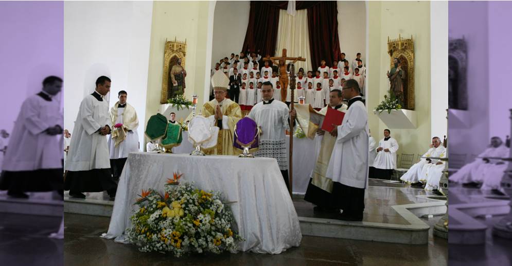 ¡PROGRAMACIÓN CATÓLICA DEL MARTES SANTO! Misa Crismal || Retiro de los Santos Óleos || 9.00 AM Catedral