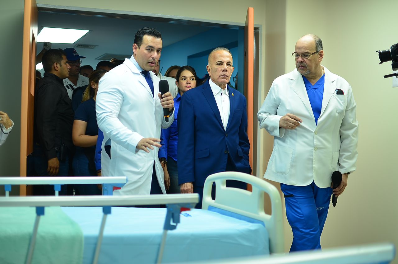 ¡CON UNA INVERSIÓN DE MÁS DE UN MILLÓN DE DOLARES! Manuel Rosales entrega totalmente remozada y acondicionada emergencia del hospital General del Sur de Maracaibo