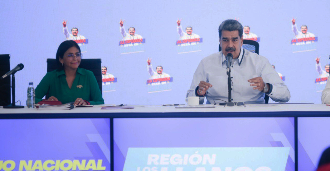 ¡DE LA MANO DEL SECTOR PRIVADO Y EL PODER POPULAR! Maduro define siete elementos claves para consolidar el crecimiento económico