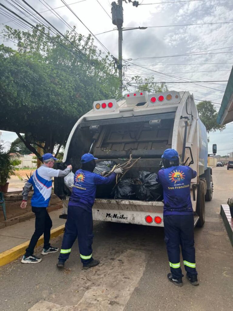 ¡GUERRA CONTRA LA BASURA! La Alcaldía de San Francisco recolecta más de ...