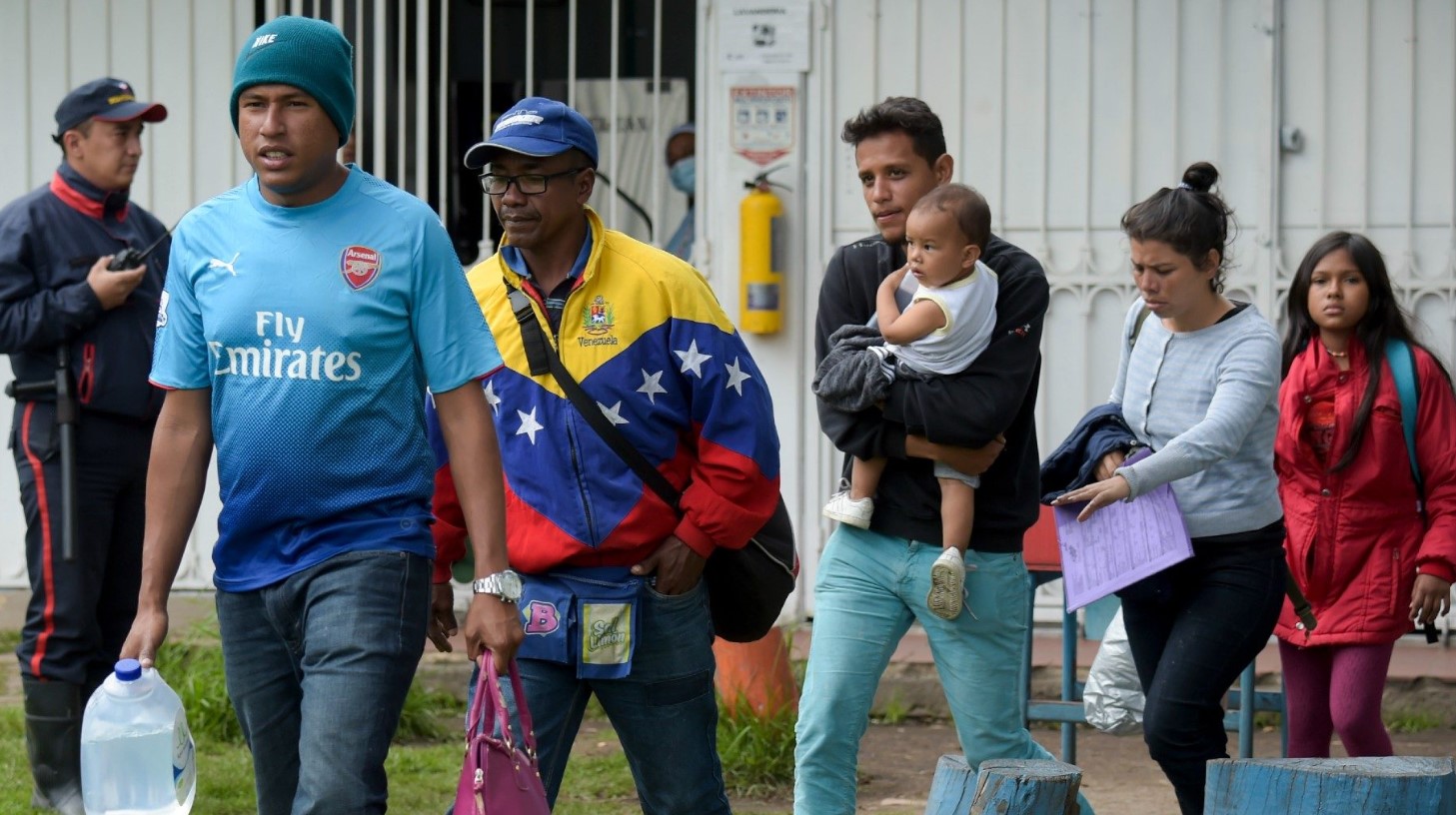 ¡DOS MILLONES DE VENEZOLANOS EN COLOMBIA! Y solo votarán 7.012 en las ...