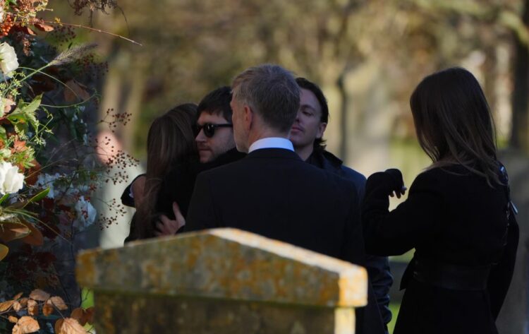 El cantante Niall Horan en el funeral de su excompañero de One Direction, Liam Payne, en Amersham (Inglaterra) el miércoles 20 de noviembre.