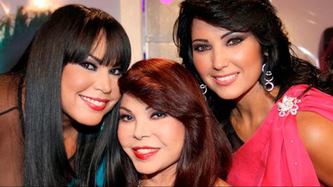 ¡AMOR DE MADRE! Lila Morillo sorprende a su hija menor en su cumpleaños ...