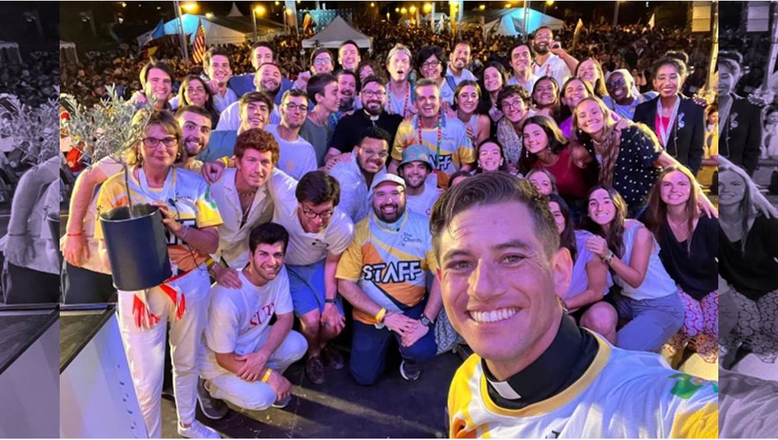 ¿QUÉ OPINAN DE UNA IGLESIA MÁS ‘VIRTUAL’ PARA LOS JÓVENES? Centenares de ‘influencers’ católicos celebran su jubileo particular