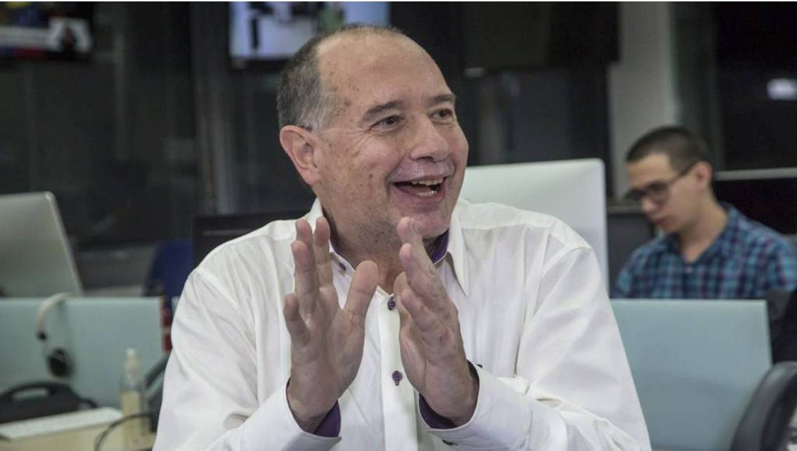 ¡QUE EN PAZ DESCANSE ‘EL OMBUDSMAN’! Ha muerto el periodista Elías Santana, líder de la gestión comunitaria en Venezuela