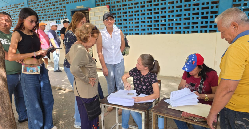 ¡EXPRESIÓN DEMOCRÁTICA! Con una masiva participación se desarrolla la Consulta Popular en las regiones del país