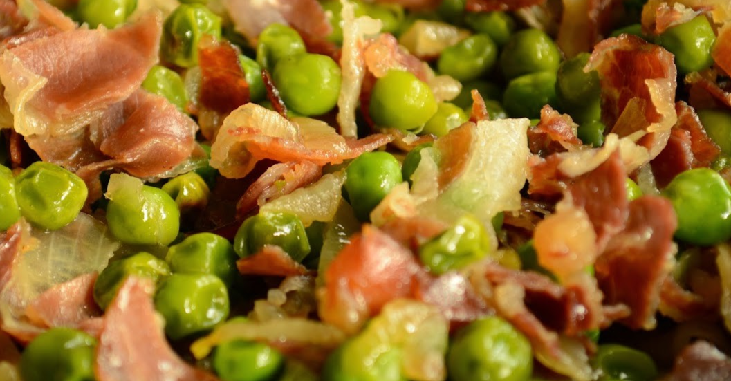 ¡COCINA AL MINUTO! Opte por unos guisantes con jamón como contorno ideal para su menú