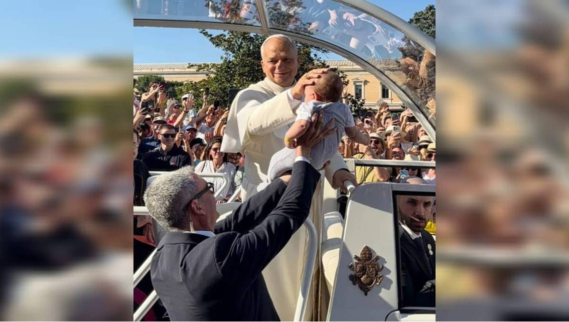 ¡’ZULIANITO’ CONMUEVE AL PAPA! Bebé de migrante zuliano es bendecido por el Pontífice en su visita a España