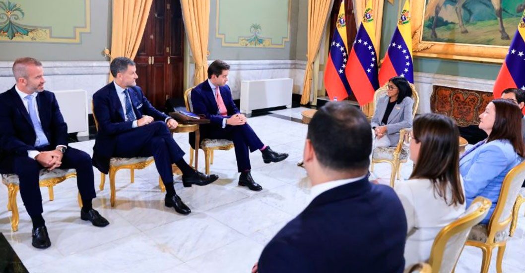 ¡DESARROLLO ESTRATÉGICO! Presidenta (E ) Delcy Rodríguez sostuvo reunión estratégica con la corporación internacional Trafigura
