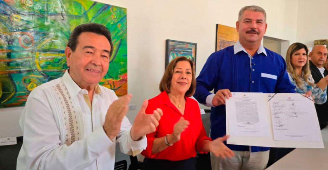 ¡UN LEGADO QUE PERDURA! Autoridades juramentan comisión para conmemorar el centenario de Udón Pérez en su casa natal