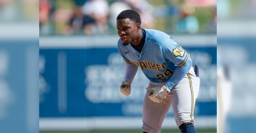 ¡LA ORGANIZACIÓN LO AMARRÓ! MLB: El venezolano Luis Lara firmó un contrato de siete años y $31 millones con Milwaukee