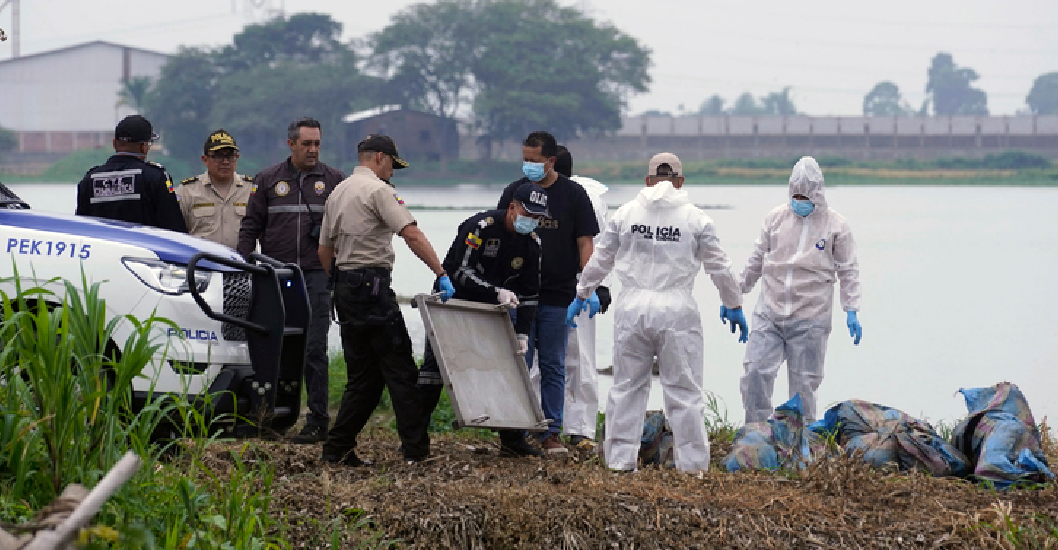 ¡GUERRA ENTRE BANDAS! Ecuador: Hallan ocho cadáveres en el suroeste del país