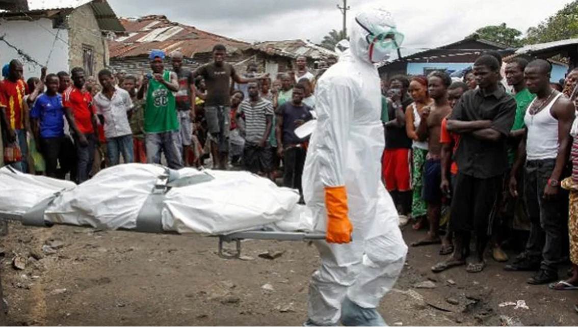 ¡BROTE MORTAL DE ÉBOLA EN EL CONGO! Más de 100 muertos y de 550 contagios reporta la OMS || Uganda pone sus ‘barbas en remojo’