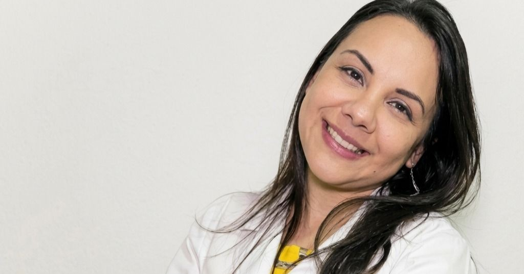 ¡TÉCNICA VANGUARDISTA! Médico venezolana impulsa innovadora técnica al tratar exitosamente nódulos tiroideos sin cirugía abierta en Chile