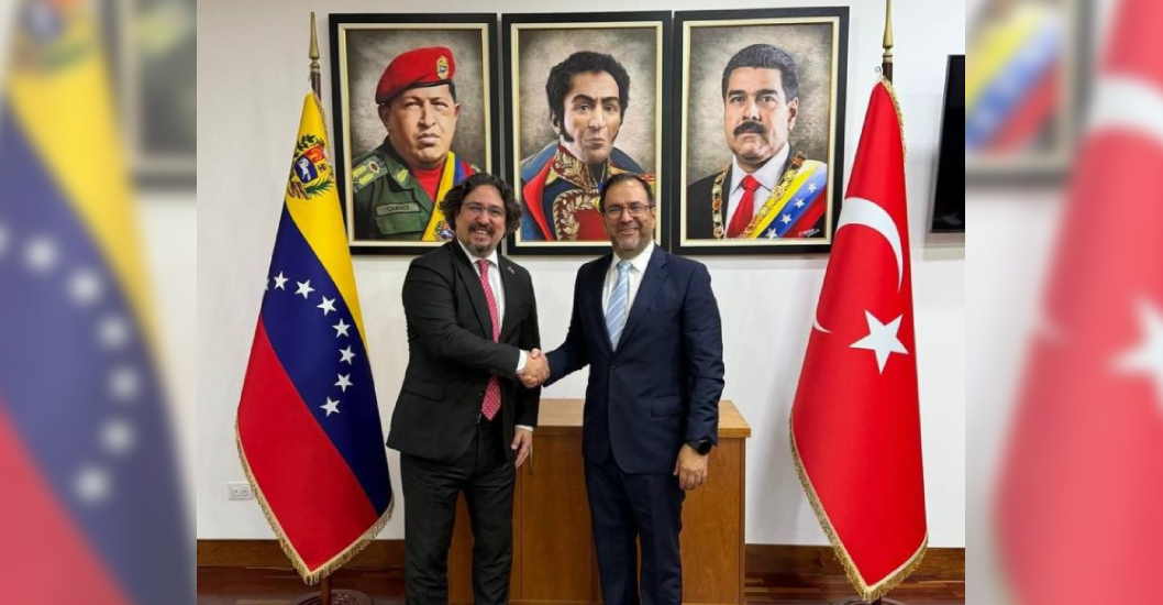 ¡REUNIÓN ENTRE CANCILLER Y EMBAJADOR! Venezuela y Türkiye evalúan el avance de sus acuerdos diplomáticos rumbo a la V Comisión Mixta