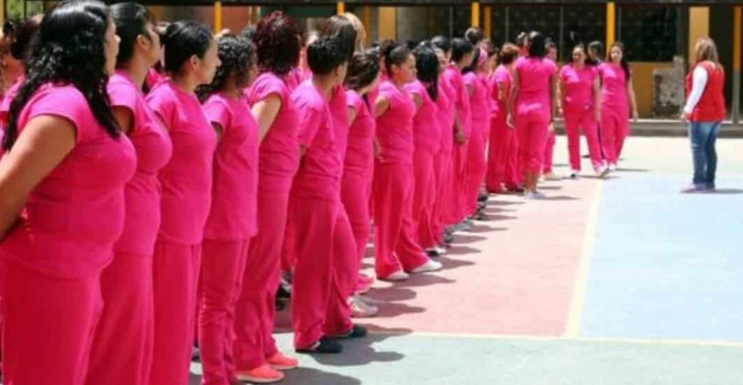 ¡EN EL MARCO DIÁLOGO Y LA PACIFICACIÓN SOCIAL! Instalan mesa técnica para revisar casos de más de 6.000 reclusas a nivel nacional