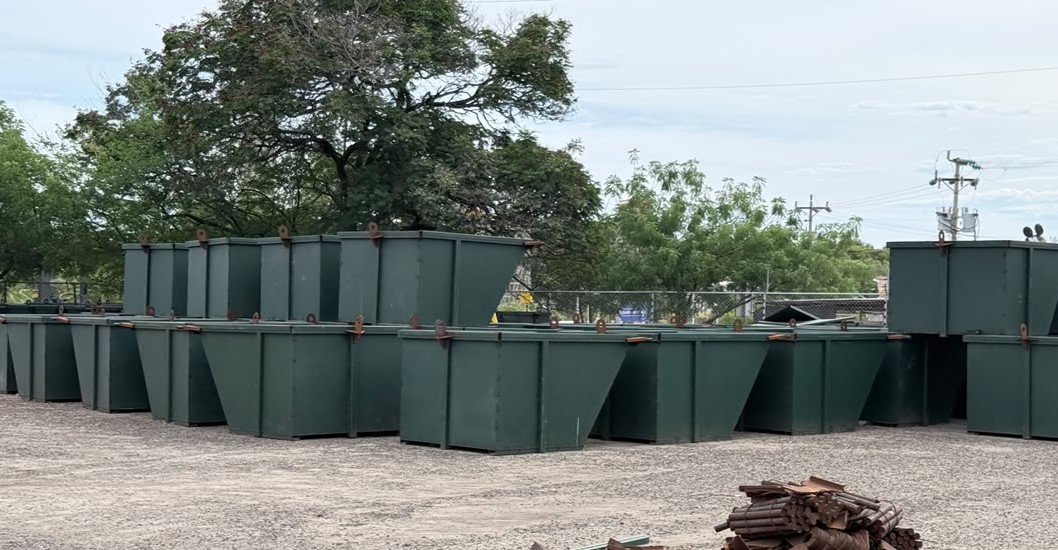 ¡PARA SEGUIR SANEANDO A MARACAIBO! Alcaldía despliega instalación progresiva de 500 contenedores de basura en puntos estratégicos (+FOTOS)