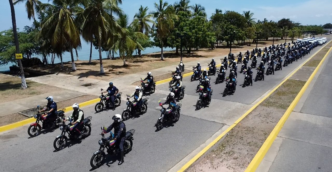 ¡ESTADO DE EMERGENCIA NACIONAL! Refuerzan Brigadas de Riesgo en Zulia con entrega de 34 patrullas y 266 motos para la Cuadrantes de Paz de la COL
