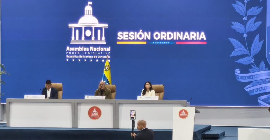¡DISCREPANCIA EN CIFRAS! Jorge Rodríguez acusa a ONG de cobrar por incluir nombres en listas de excarcelados