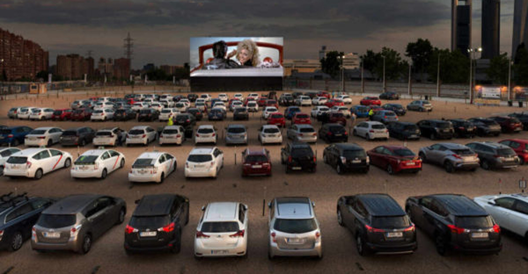 El Regreso de los Autocines: Por Qué Vuelven a Atraer Público