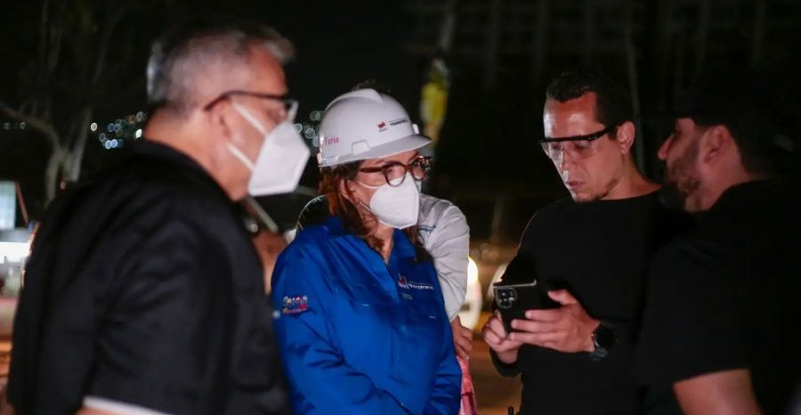 ¡PASO DESPEJADO PARA AYUDA HUMANITARIA! Ministerio para el Transporte confirma habilitación de accesos viales en La Guaira
