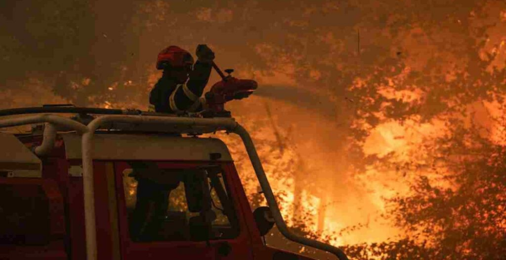 MENSAJE DE ALIENTO! Papa pide rezar por socorristas y personas afectadas en incendios en España y Francia - Noticia al Minuto