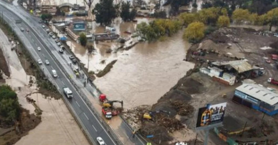 ¡ENVÍAN BRIGADAS A ZONAS DE RIESGO! China activa respuesta de emergencia por inundaciones y tifones en provincias sureñas