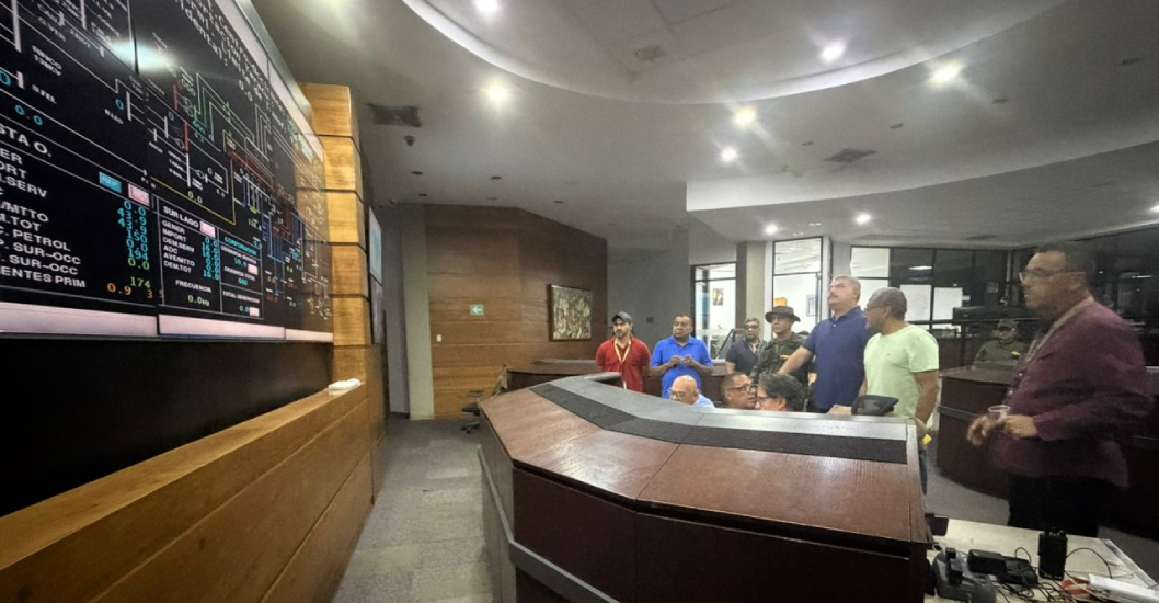 ¡MONITOREO DESDE CORPOELEC! Gobernador Caldera anuncia restitución paulatina del servicio eléctrico en Zulia