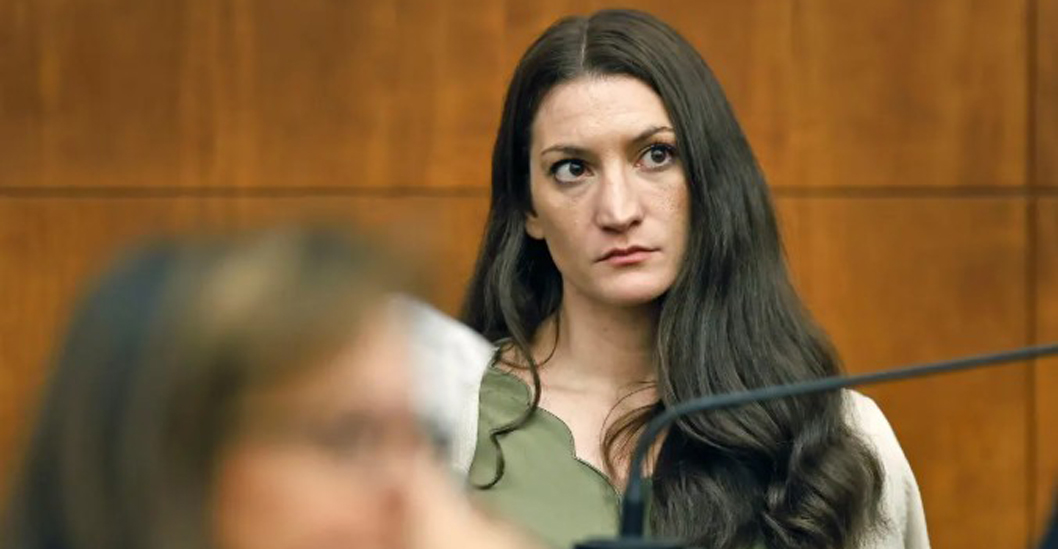¡CASO QUE CONMOCIONA A EE. UU.! Juicio contra Lindsay Clancy entra en tercer día de deliberaciones sin veredicto