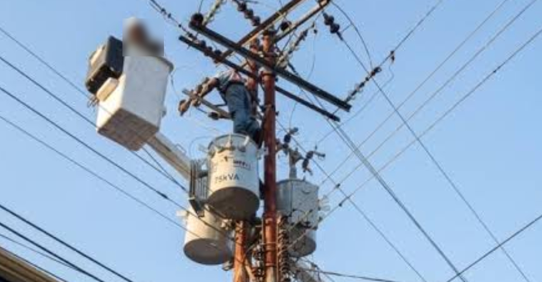 ¡ALTA TENSIÓN FULMINANTE! Muere trabajador de Corpoelec cuando instalaba un transformador
