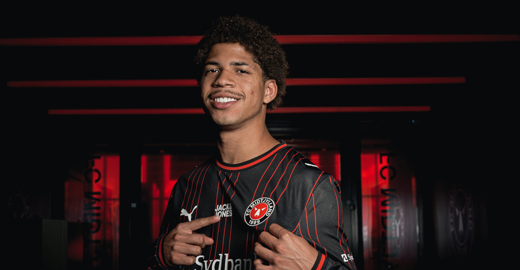 ¡SALTO AL FÚTBOL EUROPEO! David Martínez es presentado por el FC Midtjylland tras acuerdo récord