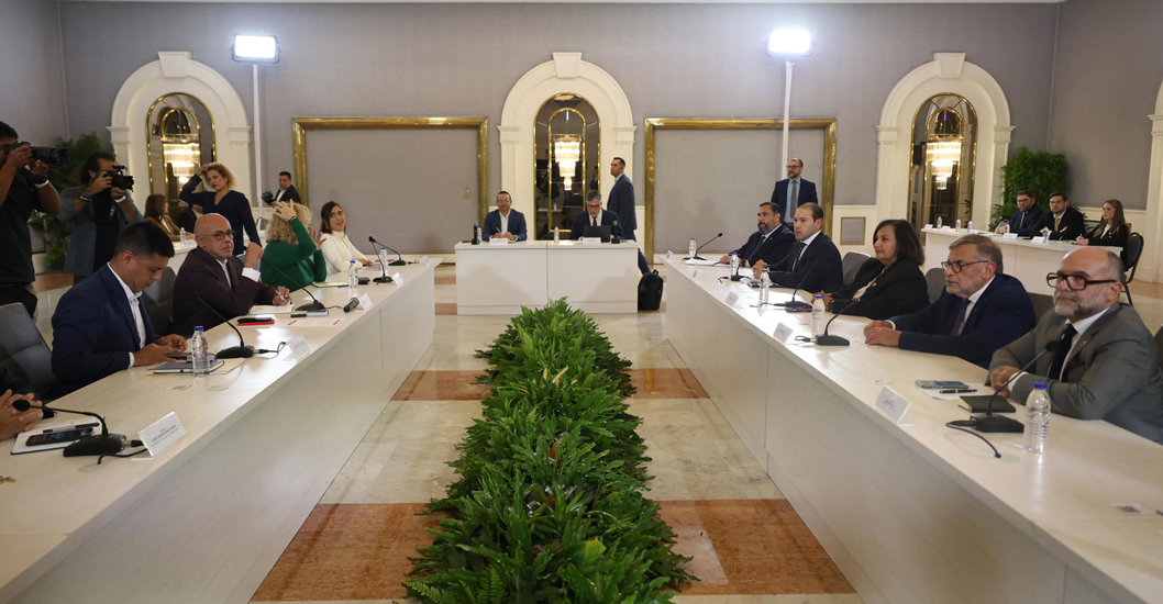 ¡SEGUNDA RONDA DE DIÁLOGO! Gobierno venezolano y delegación de la AN de 2015 anuncian nuevos acuerdos