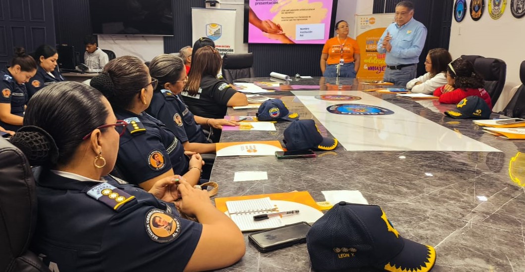¡PRIMEROS AUXILIOS PSICOLÓGICOS EN ZULIA! Capacitan a funcionarios del Cpbez contra la violencia de género