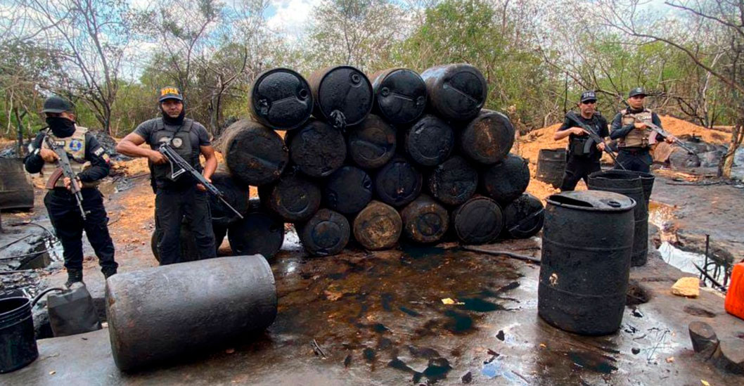 ¡LUCHA CONTRA EL CONTRABANDO! CPNB DAET-DCD Zulia desmantela laboratorio clandestino de refinado ilegal de petróleo en el municipio Mara