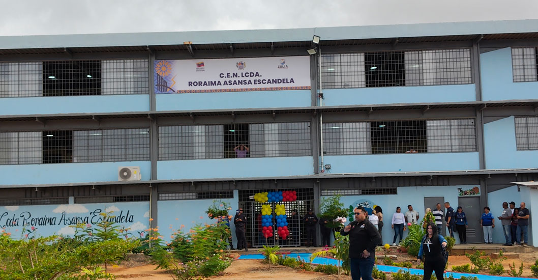 ¡A CLASES CON ESCUELA NUEVA! Luis Caldera y Héctor Soto inauguran el Complejo Educativo Lcda. Roraima Asansa Escándela en San Francisco