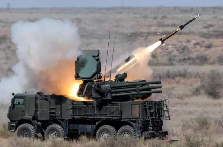 ¡AVANCE EN EL FRENTE! Más de 1.600 drones interceptan fuerzas aéreas rusas en Moscú