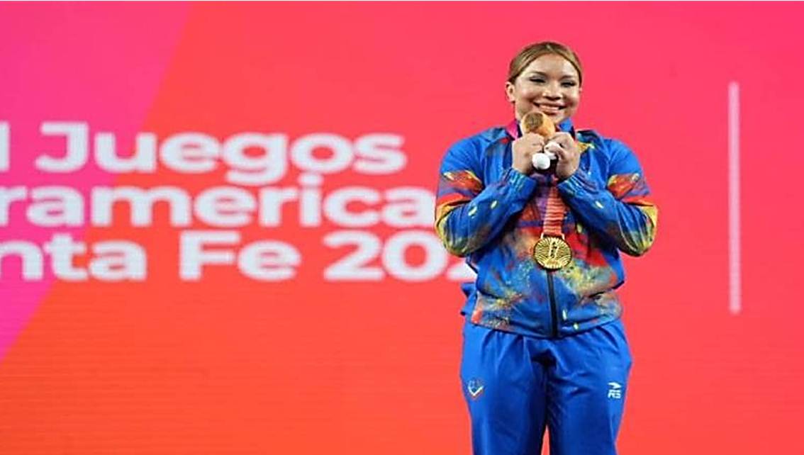¡ECHANDIA ESTRENA EL MEDALLERO VENEZOLANO EN SANTA FE! Katherin alcanza la cima en halterofilia en los Juegos Suramericanos 2026