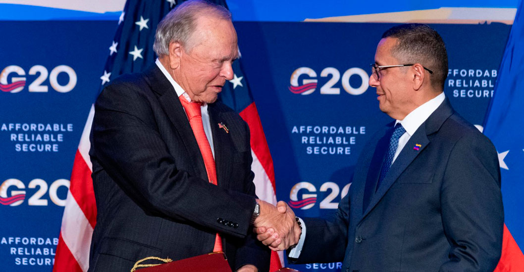 ¡ALIANZA PETROLERA EN HOUSTON! Venezuela y la estadounidense Continental Resources firman acuerdo