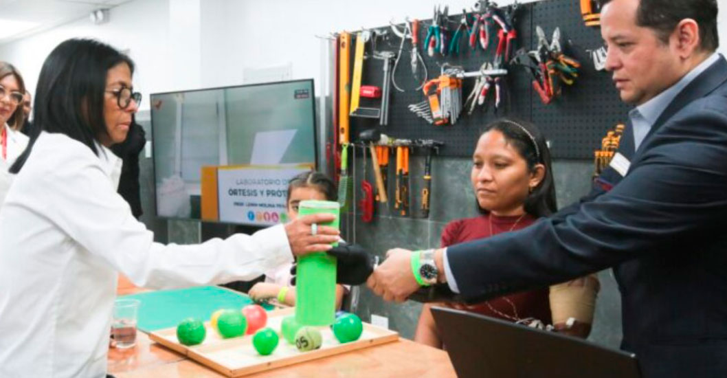 ¡AVANCE TECNOLÓGICO Y SALUD! Venezuela acuerda alianza con empresa japonesa para prótesis biónicas